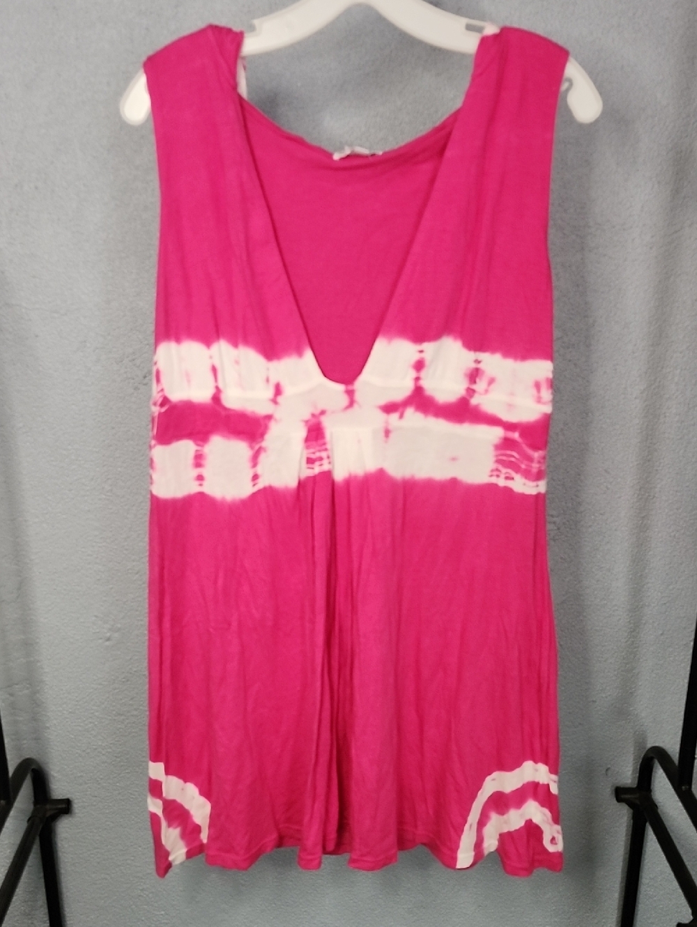 Pink Tie-Dye V-Neck Sleeveless Dress
